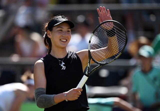 又能为他在 又能为他在