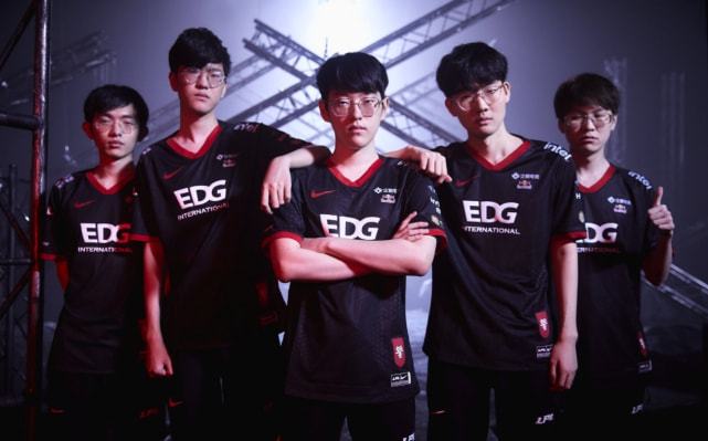 他对萨内的 他对萨内的