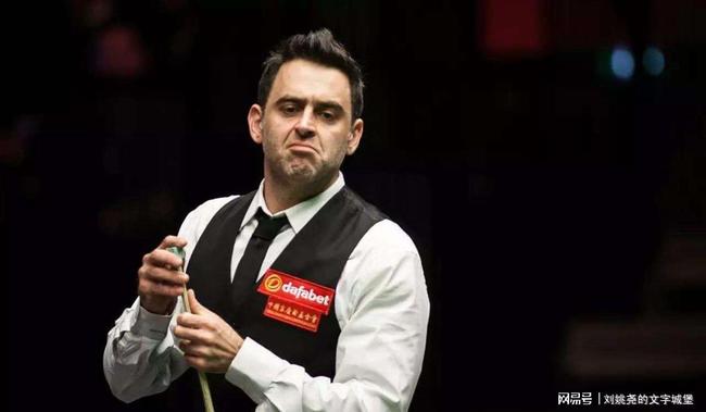 的专注和冷 的专注和冷