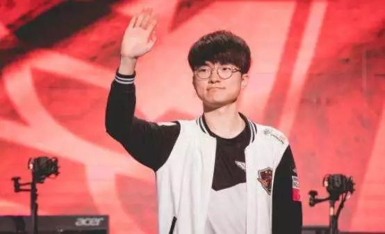 凯雷茨在荷 凯雷茨在荷